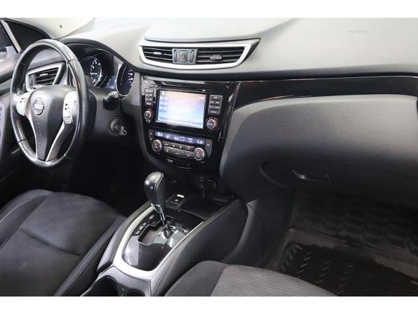 Nissan Qashqai II с пробегом 2017 года, цена 1 299 000 рублей, 211179 км, внедорожник, Автокод Объявления