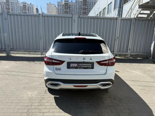 Lada (ВАЗ) Vesta I Рестайлинг (NG) с пробегом 2024 года, цена 1 385 000 рублей, 42543 км, универсал, Автокод Объявления