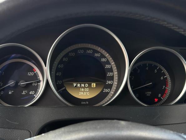 Mercedes-Benz C-Класс III (W204) Рестайлинг с пробегом 2012 года, цена 1 134 000 рублей, 232963 км, седан, Автокод Объявления