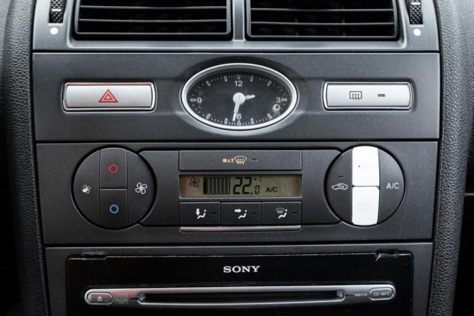 Ford Mondeo III Рестайлинг с пробегом 2004 года, цена 477 000 рублей, 372440 км, седан, Автокод Объявления