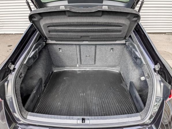 Skoda Octavia IV (A8) с пробегом 2022 года, цена 2 995 000 рублей, 85681 км, лифтбек, Автокод Объявления