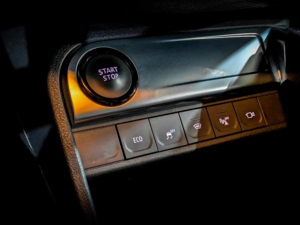 Renault Kaptur I Рестайлинг с пробегом 2020 года, цена 1 720 000 рублей, 48007 км, внедорожник, Автокод Объявления