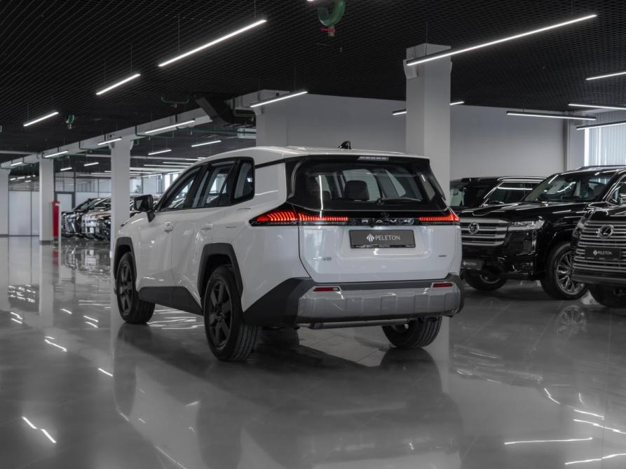 Toyota RAV4 VI (XA60) Москва  - изображение 4