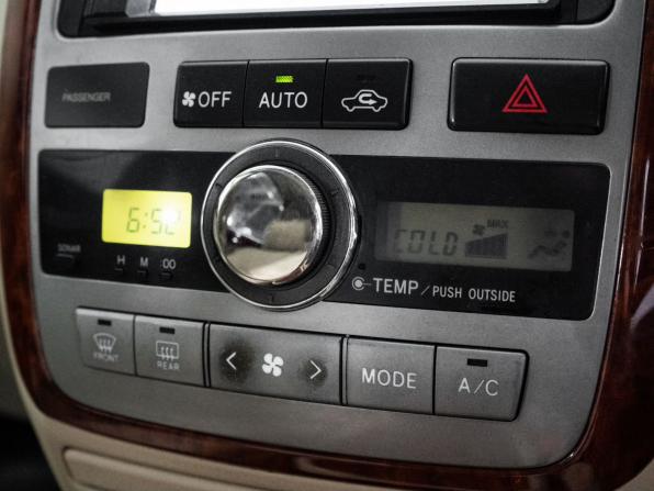 Toyota Ipsum II (M20) с пробегом 2002 года, цена 850 000 рублей, 306509 км, компактвэн, Автокод Объявления