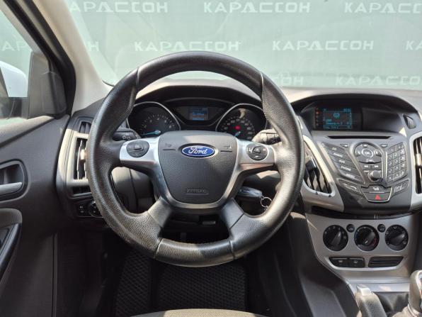 Ford Focus III с пробегом 2015 года, цена 715 000 рублей, 160631 км, хэтчбек, Автокод Объявления