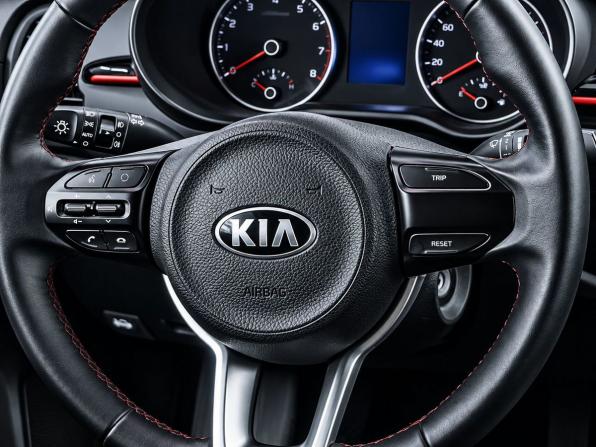 Kia Rio IV с пробегом 2020 года, цена 1 619 900 рублей, 51000 км, хэтчбек, Автокод Объявления