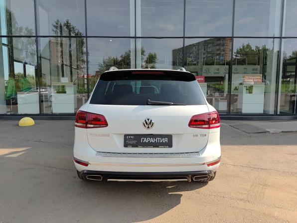 Volkswagen Touareg II Рестайлинг с пробегом 2018 года, цена 3 780 000 рублей, 142364 км, внедорожник, Автокод Объявления