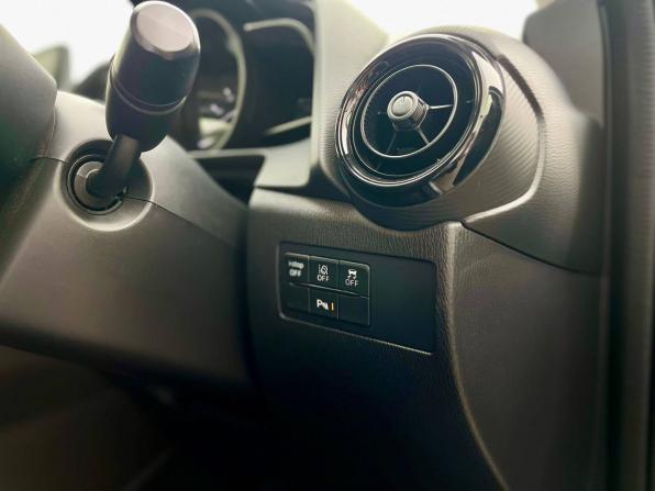 Mazda 2 III (DJ) Рестайлинг с пробегом 2020 года, цена 1 350 000 рублей, 112236 км, хэтчбек, Автокод Объявления
