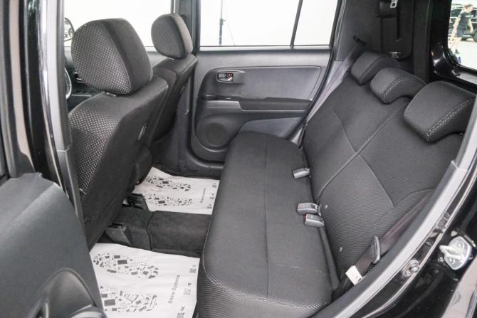 Toyota bB II Рестайлинг с пробегом 2013 года, цена 989 000 рублей, 167395 км, компактвэн, Автокод Объявления