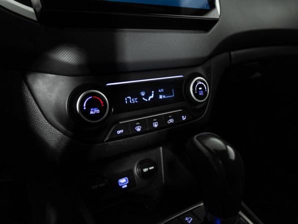 Hyundai Creta I Рестайлинг с пробегом 2021 года, цена 1 939 000 рублей, 101571 км, внедорожник, Автокод Объявления