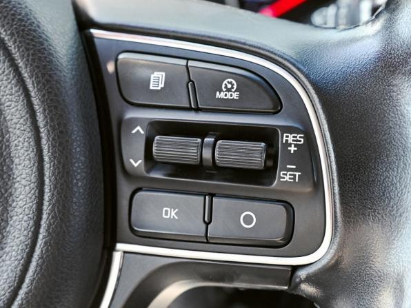 Kia Sportage IV Рестайлинг с пробегом 2018 года, цена 2 299 000 рублей, 68000 км, внедорожник, Автокод Объявления