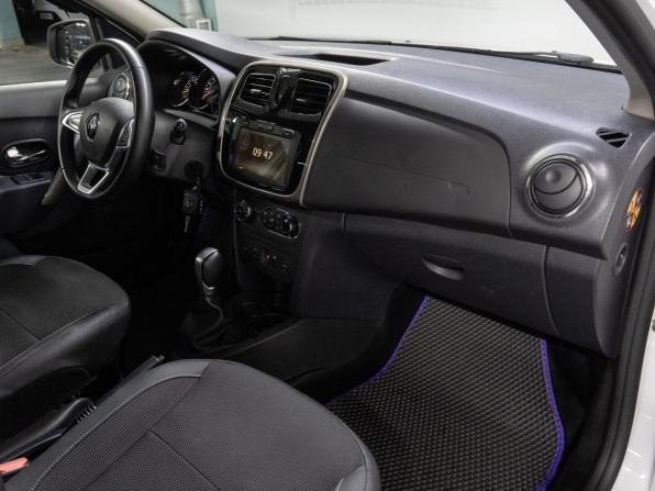 Renault Sandero II Рестайлинг с пробегом 2021 года, цена 1 579 000 рублей, 52154 км, хэтчбек, Автокод Объявления