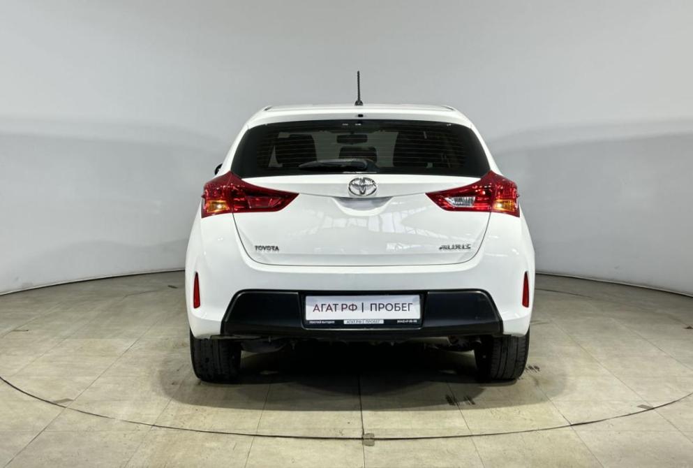 Toyota Auris II Саранск  - изображение 10