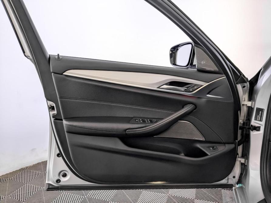 BMW 5 серии VII (G30/G31/G38) Москва  - изображение 20