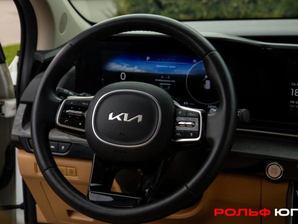 Kia Carnival IV с пробегом 2023 года, цена 4 678 000 рублей, 28555 км, минивэн, Автокод Объявления