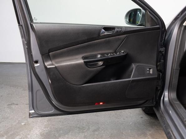Volkswagen Passat B6 с пробегом 2008 года, цена 750 000 рублей, 223425 км, седан, Автокод Объявления