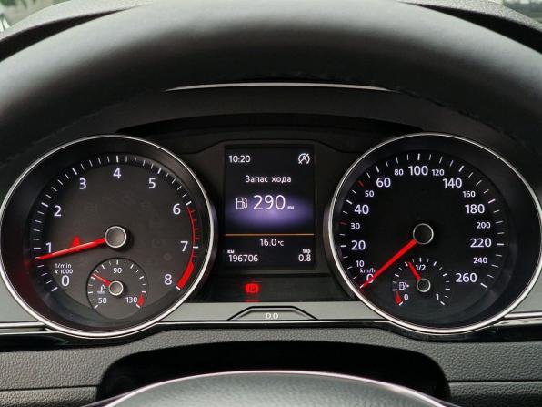 Volkswagen Passat B8 с пробегом 2015 года, цена 1 450 000 рублей, 196706 км, седан, Автокод Объявления