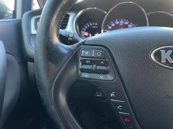 Kia Ceed II с пробегом 2012 года, цена 819 000 рублей, 156000 км, хэтчбек, Автокод Объявления