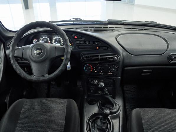 Chevrolet Niva I Рестайлинг с пробегом 2018 года, цена 642 000 рублей, 185600 км, внедорожник, Автокод Объявления
