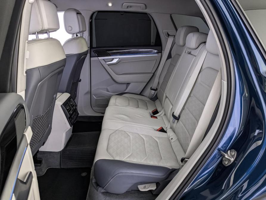 Volkswagen Touareg III Москва  - изображение 17