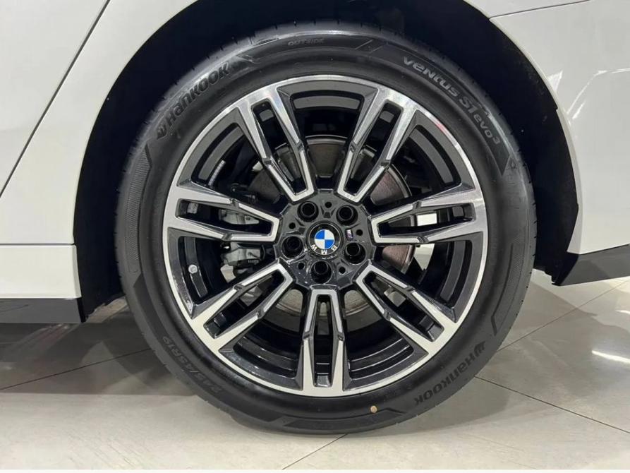 BMW 5 серии VIII (G60/G61/G68) Воронеж  - изображение 21