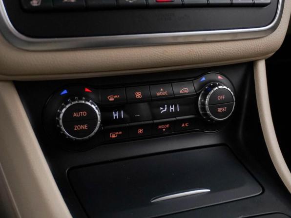 Mercedes-Benz GLA I (X156) с пробегом 2014 года, цена 2 099 046 рублей, 108741 км, внедорожник, Автокод Объявления