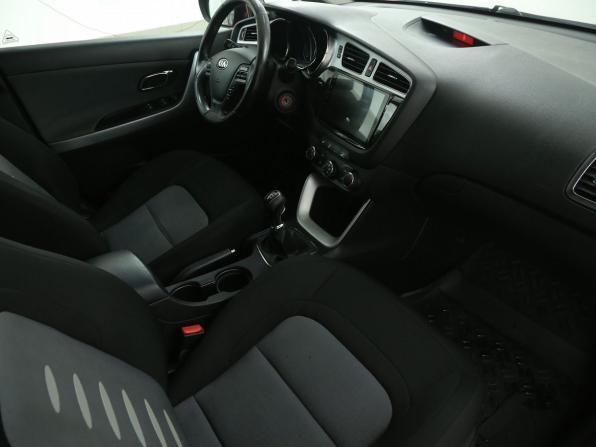 Kia Ceed II с пробегом 2013 года, цена 691 000 рублей, 260000 км, хэтчбек, Автокод Объявления