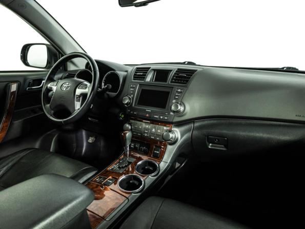 Toyota Highlander II (XU40) Рестайлинг с пробегом 2012 года, цена 2 199 700 рублей, 154500 км, внедорожник, Автокод Объявления