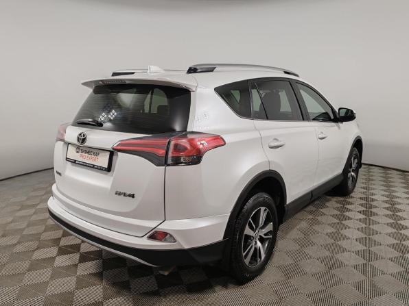 Toyota RAV4 IV (XA40) Рестайлинг с пробегом 2018 года, цена 2 250 000 рублей, 106001 км, внедорожник, Автокод Объявления