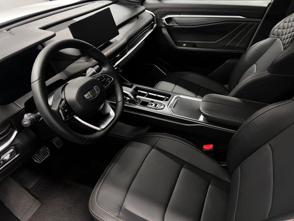Geely Okavango I Рестайлинг с пробегом 2024 года, цена 2 747 000 рублей, 34450 км, внедорожник, Автокод Объявления