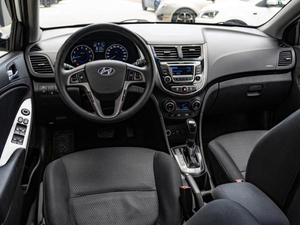 Hyundai Solaris I Рестайлинг с пробегом 2014 года, цена 1 166 000 рублей, 153080 км, хэтчбек, Автокод Объявления