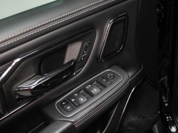 Ram 1500 V с пробегом 2022 года, цена 8 699 000 рублей, 8186 км, offers.body_type.unknown, Автокод Объявления