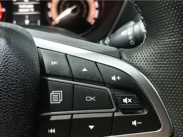 Lada (ВАЗ) Vesta I Рестайлинг (NG) с пробегом 2024 года, цена 1 430 000 рублей, 26750 км, универсал, Автокод Объявления