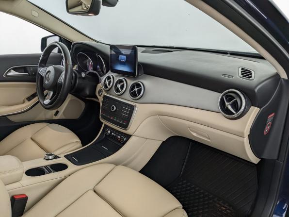 Mercedes-Benz GLA I (X156) с пробегом 2016 года, цена 2 078 000 рублей, 131650 км, внедорожник, Автокод Объявления