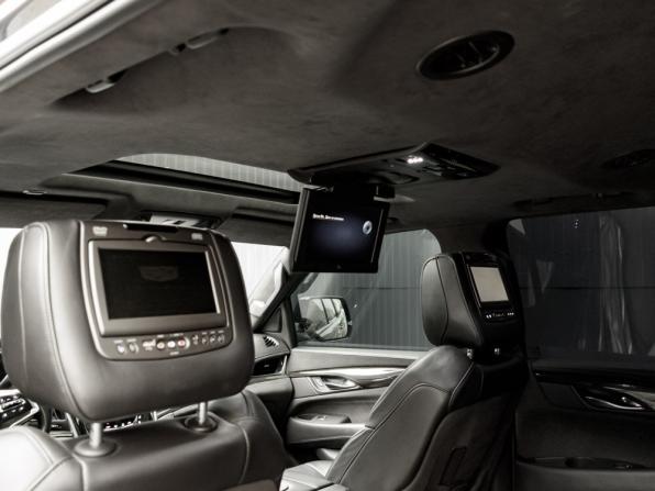 Cadillac Escalade IV с пробегом 2016 года, цена 3 850 000 рублей, 247759 км, внедорожник, Автокод Объявления