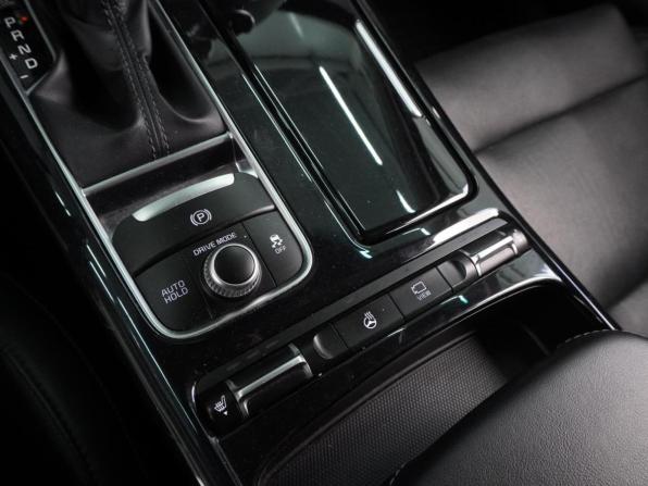 Kia Stinger I с пробегом 2019 года, цена 2 499 000 рублей, 91798 км, лифтбек, Автокод Объявления