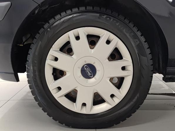 Ford Fusion I Рестайлинг с пробегом 2007 года, цена 355 000 рублей, 214254 км, хэтчбек, Автокод Объявления