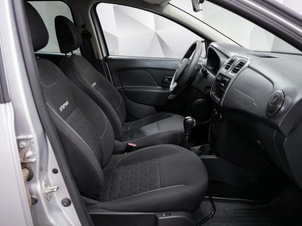 Renault Sandero II с пробегом 2018 года, цена 1 220 000 рублей, 27550 км, хэтчбек, Автокод Объявления
