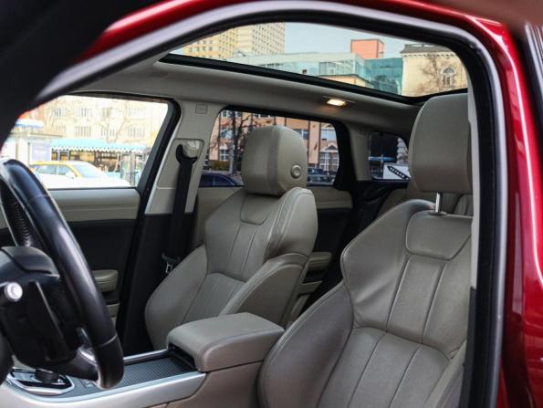 Land Rover Range Rover Evoque I Рестайлинг с пробегом 2018 года, цена 2 600 000 рублей, 135554 км, внедорожник, Автокод Объявления