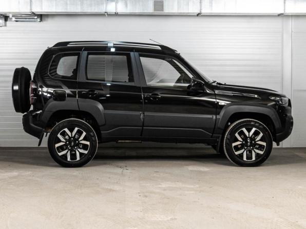 Lada (ВАЗ) Niva I Рестайлинг (Travel) с пробегом 2026 года, цена 1 765 000 рублей, 40 км, внедорожник, Автокод Объявления