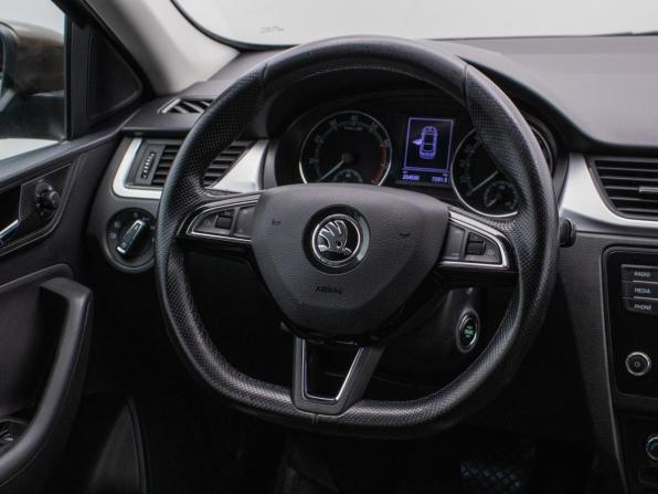 Skoda Rapid I Рестайлинг с пробегом 2019 года, цена 1 024 000 рублей, 204488 км, лифтбек, Автокод Объявления