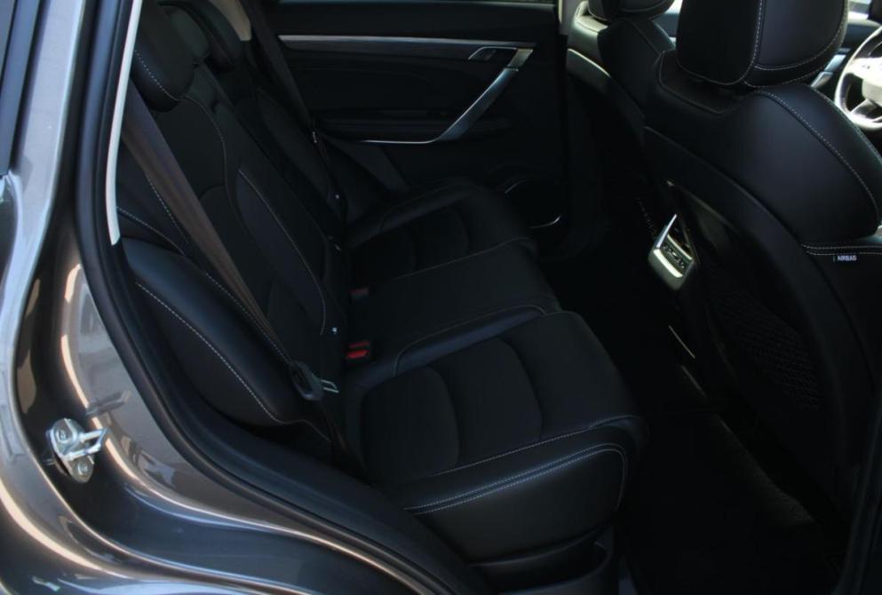 Geely Atlas Pro Саратов  - изображение 25