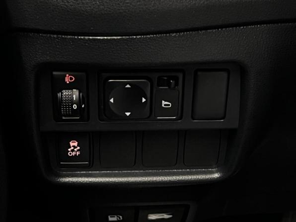 Nissan Juke I Рестайлинг с пробегом 2018 года, цена 1 299 000 рублей, 137845 км, внедорожник, Автокод Объявления