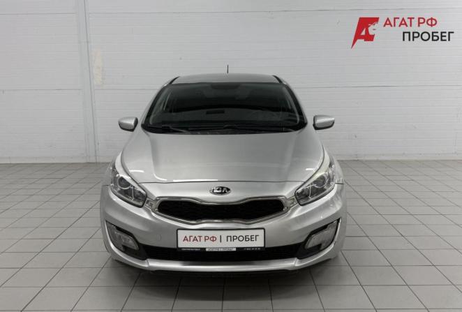 Kia Ceed II с пробегом 2014 года, цена 1 040 000 рублей, 187737 км, хэтчбек, Автокод Объявления