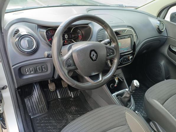 Renault Kaptur I с пробегом 2018 года, цена 1 299 000 рублей, 176806 км, внедорожник, Автокод Объявления