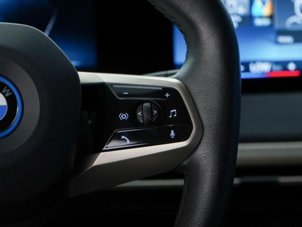 BMW iX I (I20) с пробегом 2022 года, цена 8 600 055 рублей, 17270 км, внедорожник, Автокод Объявления
