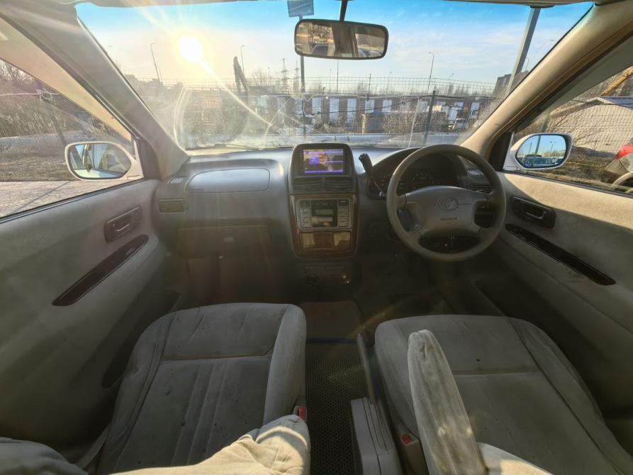 Toyota Gaia Санкт-Петербург  - изображение 10