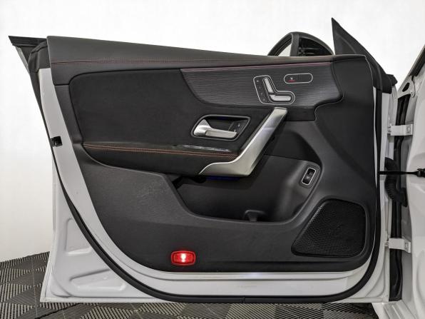 Mercedes-Benz CLA II (C118 X118) с пробегом 2020 года, цена 2 800 000 рублей, 101524 км, седан, Автокод Объявления
