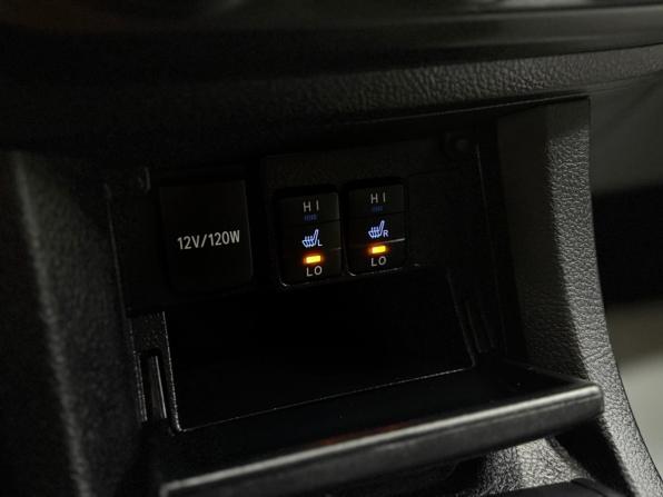 Toyota Corolla XI (E160 E170 E180) с пробегом 2014 года, цена 1 300 000 рублей, 142611 км, седан, Автокод Объявления