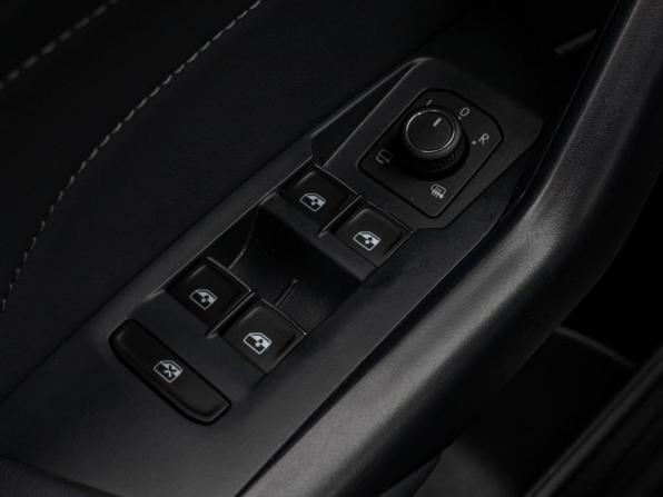 Volkswagen Tharu XR с пробегом 2025 года, цена 3 045 000 рублей, 37 км, внедорожник, Автокод Объявления